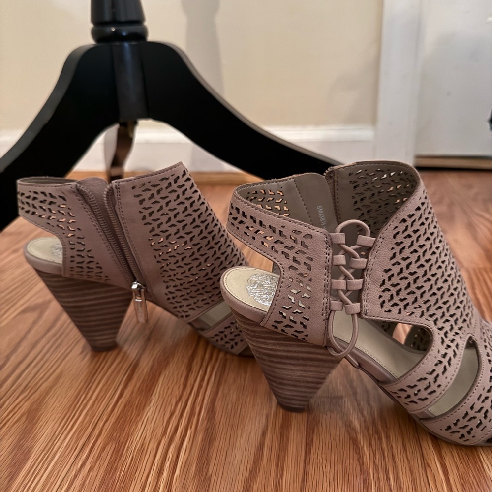 Vince Camuto